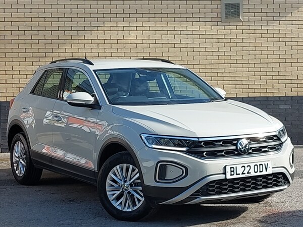 Used Volkswagen T-Roc 2022 for sale - 76116534: Photo 1
