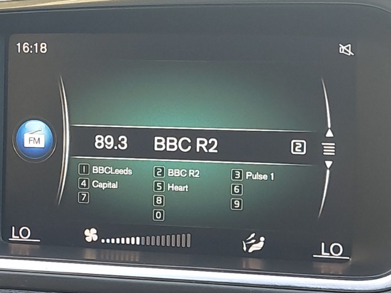 Used Volvo V40 2019 for sale - 76741809: Photo 12