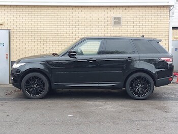 Used Land Rover Range Rover Sport 2016 for sale - 77509041: Photo