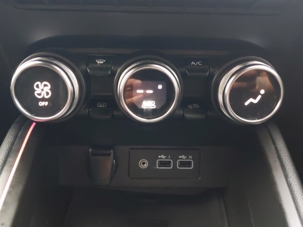 Used Renault Clio 2023 for sale - 76208525: Photo 16
