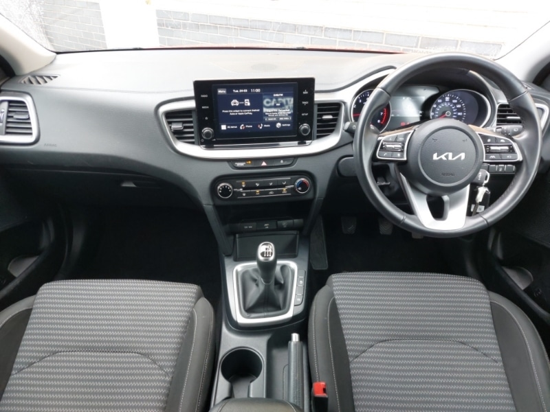 Used Kia Ceed 2024 for sale - 77999740: Photo 2