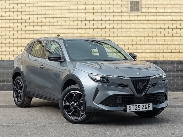 Used Alfa Romeo Junior 2025 for sale - 75395148: Photo 1