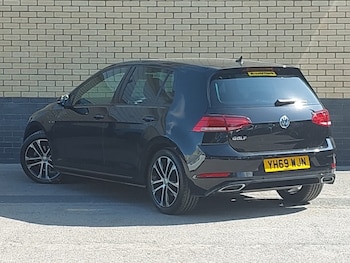 Used Volkswagen Golf 2019 for sale - 75530449: Photo