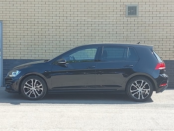 Used Volkswagen Golf 2019 for sale - 75530449: Photo