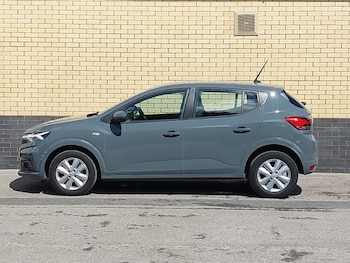 Used Dacia Sandero 2023 for sale - 75476728: Photo
