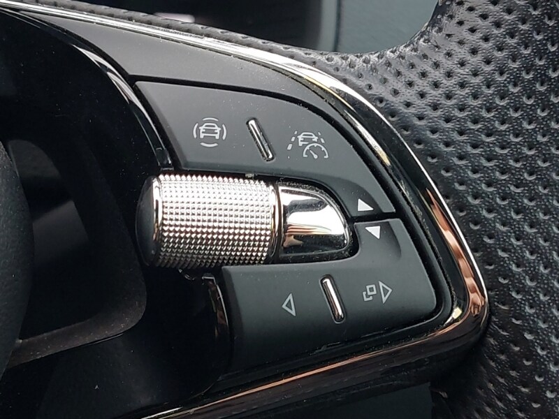 Used Skoda Karoq 2022 for sale - 78178799: Photo 13