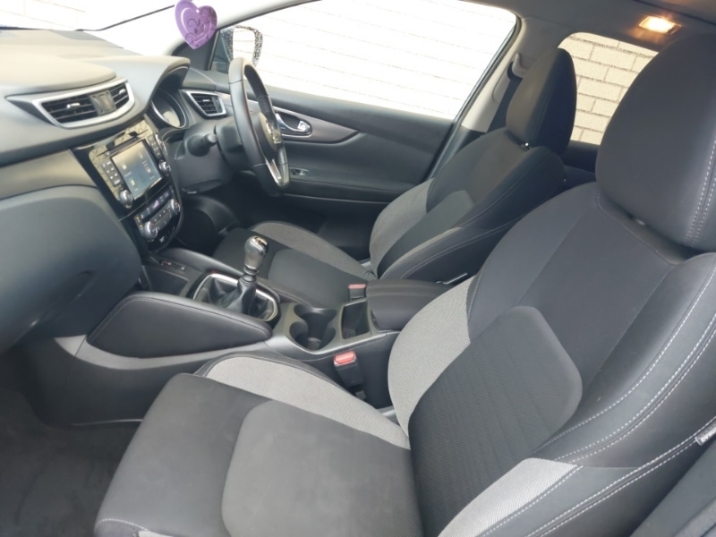 Used Nissan Qashqai 2018 for sale - 77678156: Photo 5