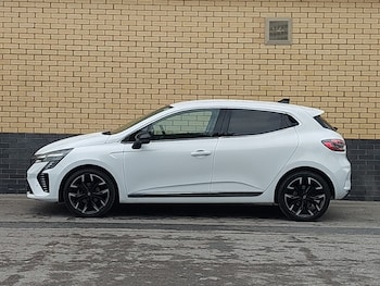 Used Renault Clio 2024 for sale - 79315883: Photo