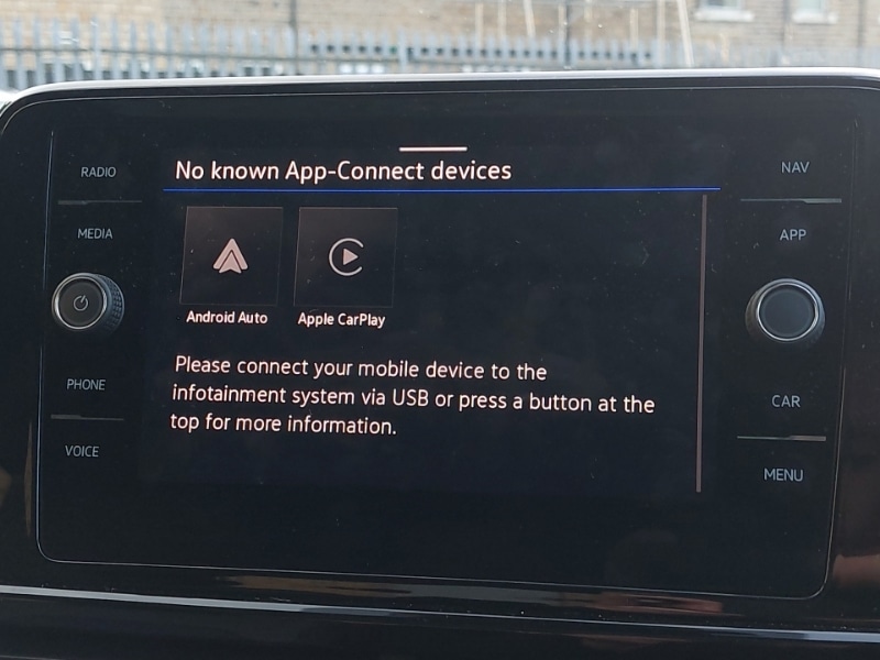 Used Volkswagen T-Roc 2024 for sale - 76408264: Photo 14