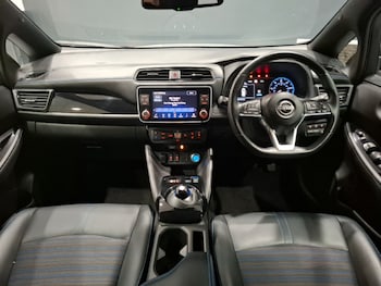 Used Nissan Leaf 2022 for sale - 76543297: Photo