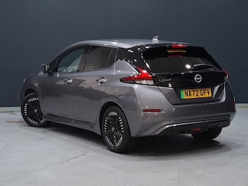 Used Nissan Leaf 2022 for sale - 76543297: Photo