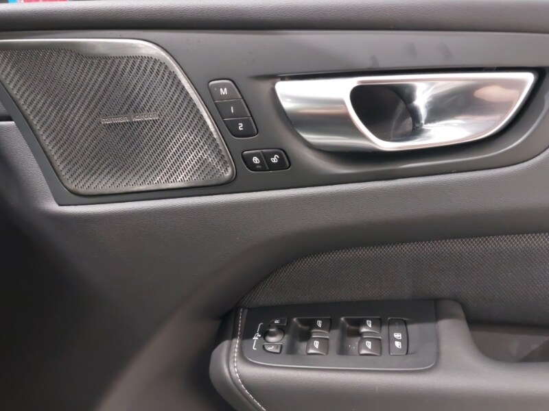 Used Volvo XC60 2024 for sale - 76213147: Photo 19