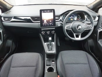 Used Renault Captur 2023 for sale - 78913110: Photo