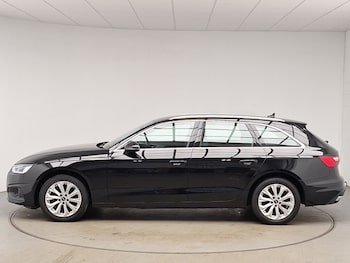 Used Audi A4 2021 for sale - 76567336: Photo