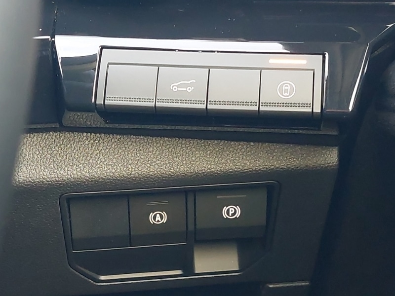 Used Renault Austral 2025 for sale - 76651785: Photo 16