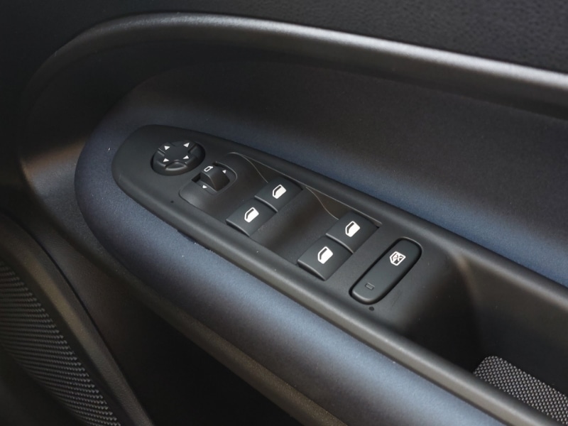 Used Alfa Romeo Junior 2025 for sale - 76369810: Photo 19