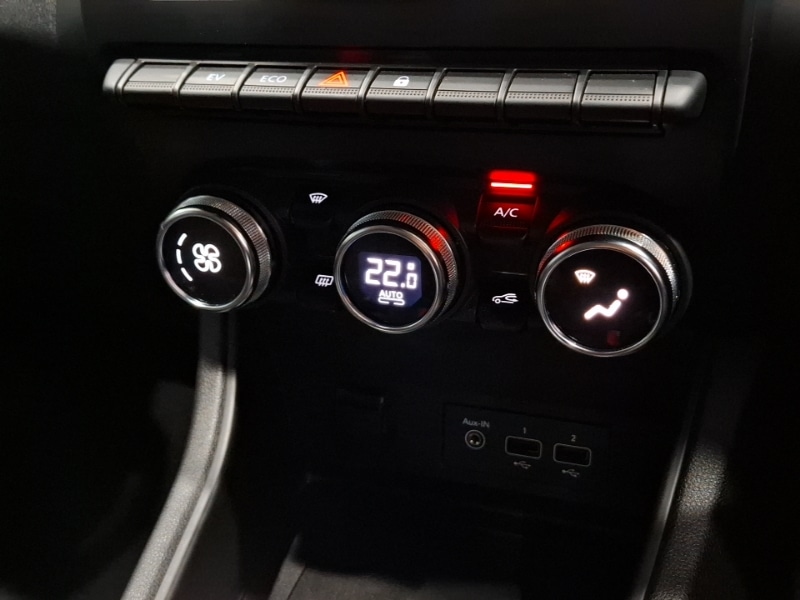 Used Renault Captur 2023 for sale - 77995701: Photo 15