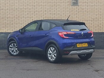 Used Renault Captur 2022 for sale - 77509039: Photo