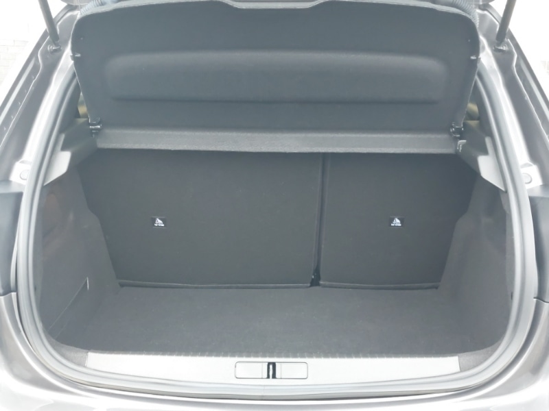 Used Peugeot 208 2023 for sale - 77907647: Photo 8