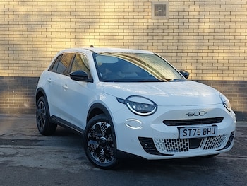 Used Fiat 600 2025 for sale - 77228804: Photo