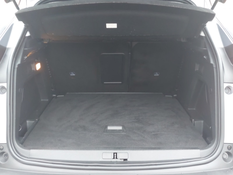 Used Peugeot 3008 2018 for sale - 77596274: Photo 8