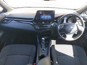 Used Toyota C-HR 2019 for sale - 78327626: Photo