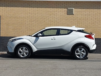 Used Toyota C-HR 2019 for sale - 78327626: Photo