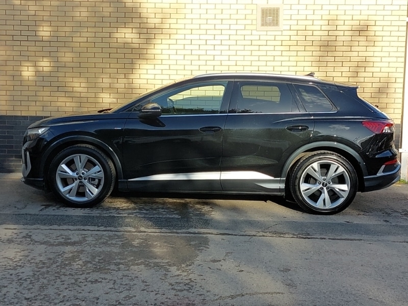 Used Audi Q4 e-tron 2025 for sale - 76392962: Photo 4