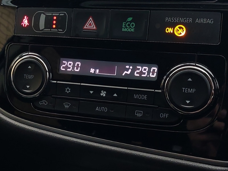 Used Mitsubishi Outlander 2017 for sale - 77299621: Photo 16