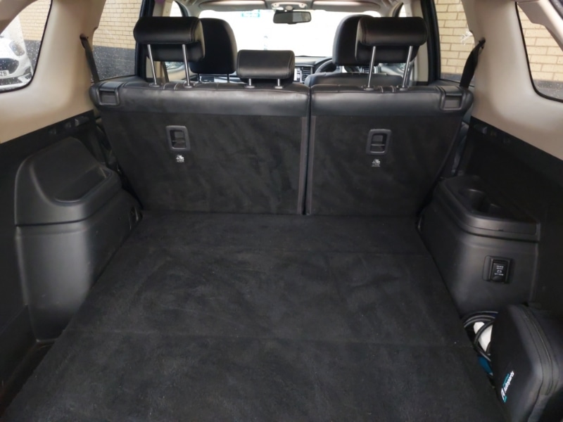 Used Mitsubishi Outlander 2017 for sale - 77299621: Photo 8