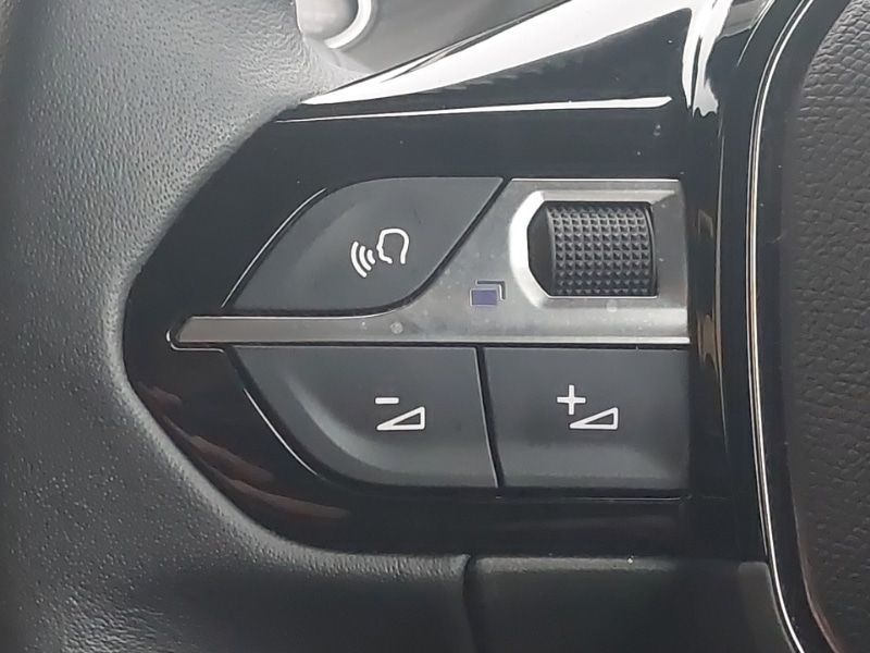 Used Peugeot 208 2023 for sale - 76471730: Photo 17