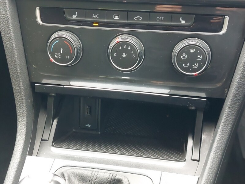 Used Volkswagen Golf 2019 for sale - 78211504: Photo 19