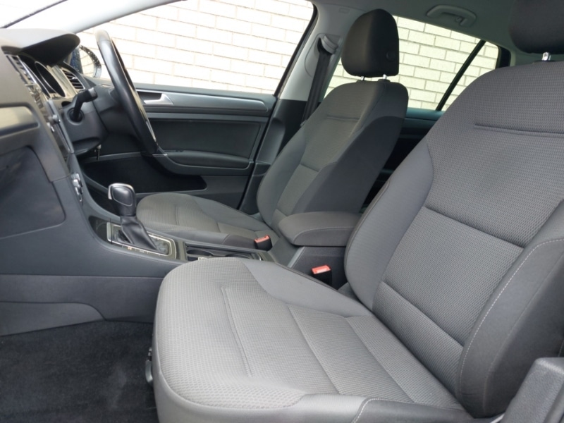 Used Volkswagen Golf 2019 for sale - 78211504: Photo 5