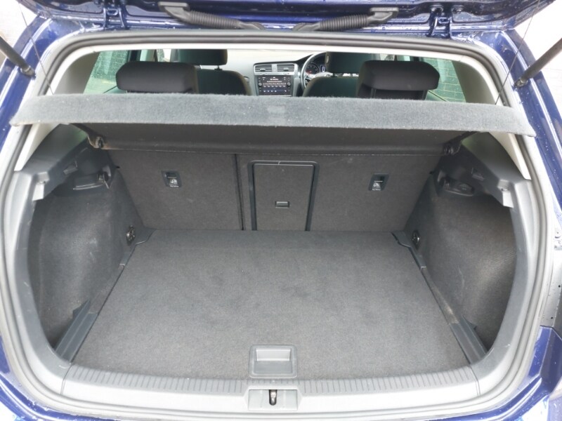 Used Volkswagen Golf 2019 for sale - 78211504: Photo 8