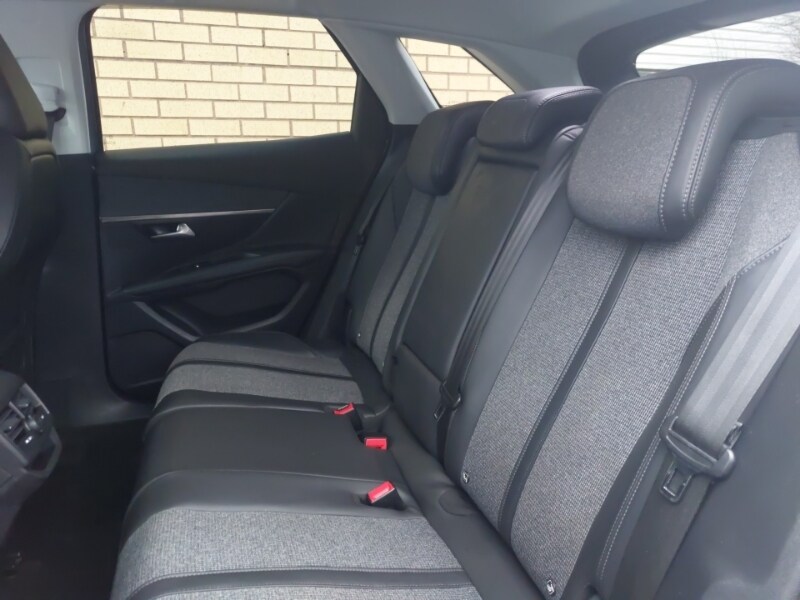 Used Peugeot 3008 2018 for sale - 77678194: Photo 6