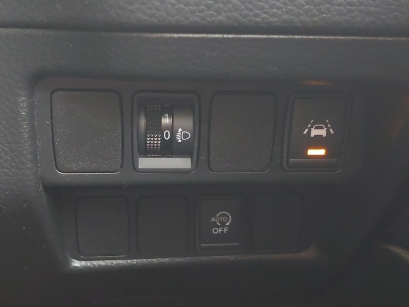 Used Nissan Qashqai 2018 for sale - 77635962: Photo 19