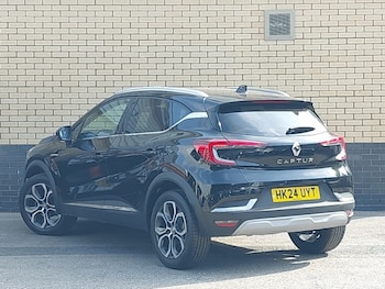 Used Renault Captur 2024 for sale - 79406673: Photo