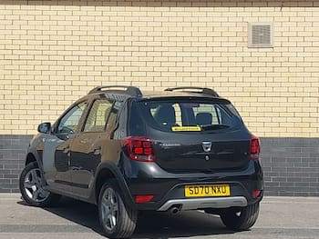 Used Dacia Sandero Stepway 2020 for sale - 79659625: Photo