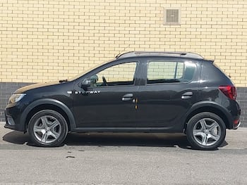 Used Dacia Sandero Stepway 2020 for sale - 79659625: Photo