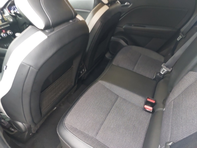 Used Renault Captur 2021 for sale - 76465478: Photo 6