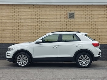 Used Volkswagen T-Roc 2020 for sale - 78771125: Photo