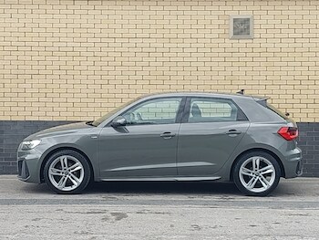 Used Audi A1 2019 for sale - 78642469: Photo