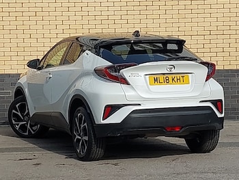 Used Toyota C-HR 2018 for sale - 78163974: Photo