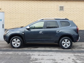 Used Dacia Duster 2020 for sale - 77530862: Photo