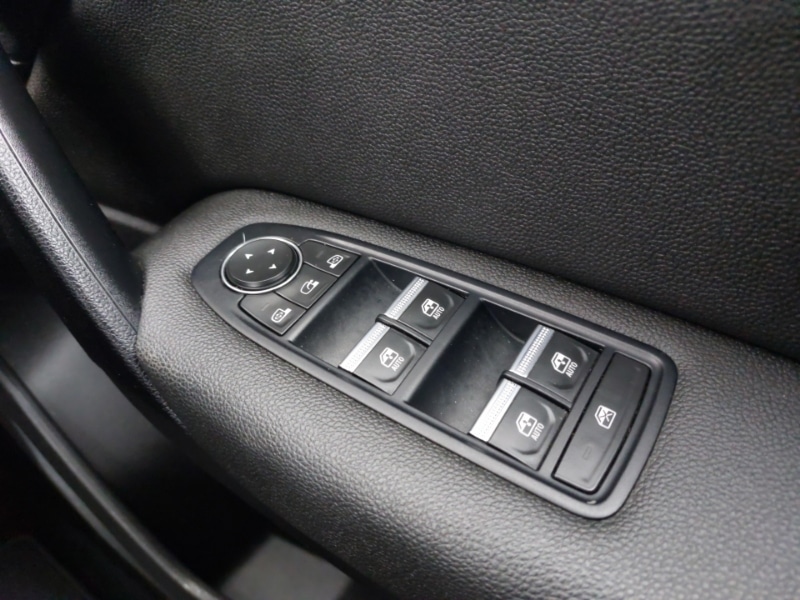 Used Renault Captur 2021 for sale - 77721907: Photo 19