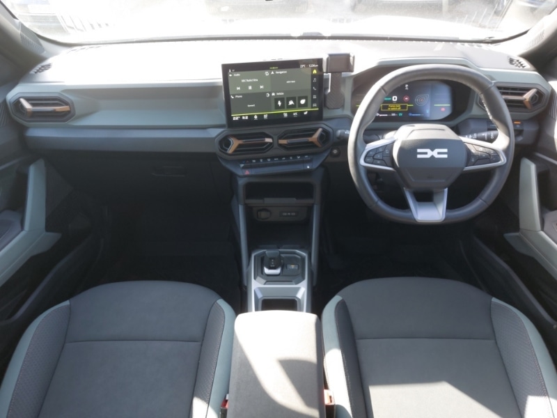 Used Dacia Duster 2025 for sale - 77948066: Photo 2