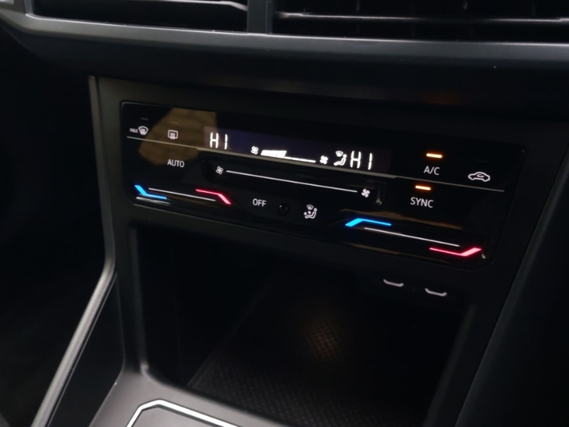 Used Volkswagen Polo 2023 for sale - 77856197: Photo 15