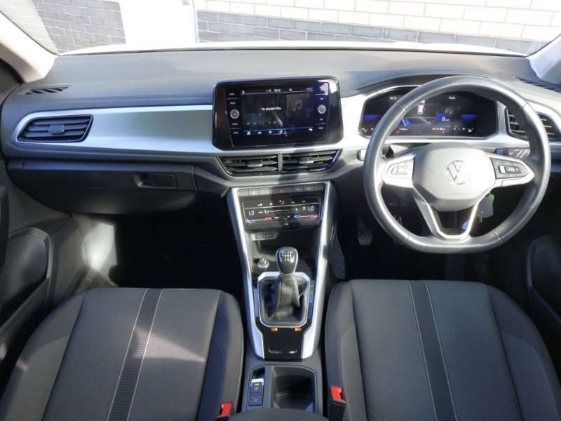 Used Volkswagen T-Roc 2022 for sale - 77028598: Photo 2