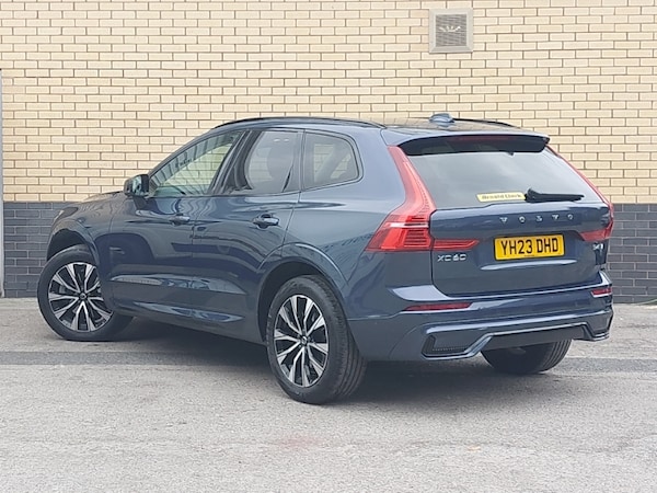 Used Volvo XC60 2023 for sale - 76294297: Photo 3