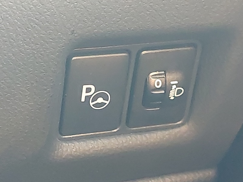 Used Toyota C-HR 2023 for sale - 78146879: Photo 19